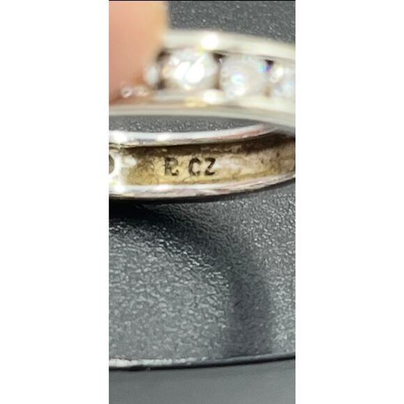 Ross Simons Vintage Sterling Silver Simulated Diamond CZ Engagement Ring Sz 8.25 - Picture 12 of 12